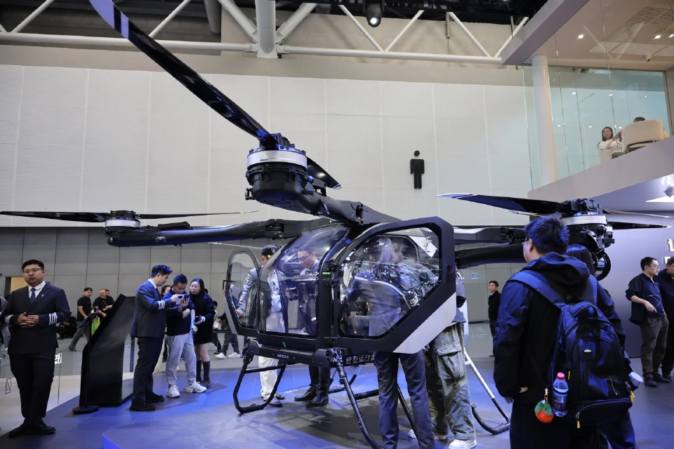 จีนเร่งเครื่องเทคโนโลยีท้าชนสหรัฐ กงสุลใหญ่เตือนไทยต้องอัปสกิลรับการแข่งขัน