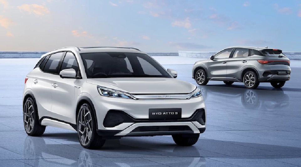 EV จีน ยอมขาดทุน BYD MG ลดหลักแสนบาท โตโยต้า ชี้คนรอซื้อ 2 เดือนท้าย