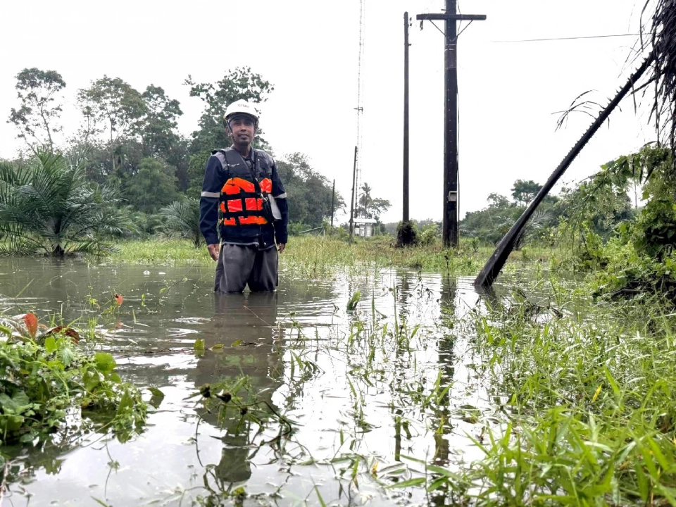 ทรูฯ ชูแผนฉุกเฉินร่วมกู้วิกฤตน้ำท่วมหาดใหญ่ มอบเน็ตฟรี 10 GB ขยายวันใช้งาน