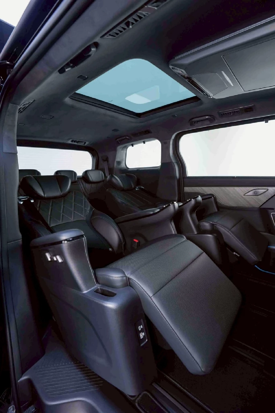 GWM เปิดสเปก “WEY G9” New-Generation Luxury MPV