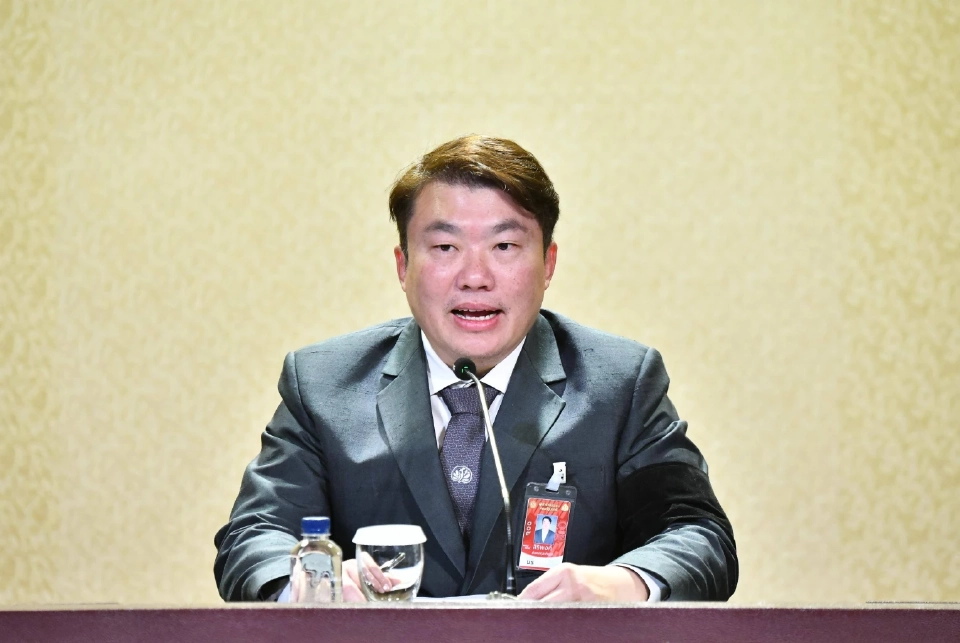 สิริพงศ์ อังคสกุลเกียรติ โฆษกประจำสำนักนายกรัฐมนตรี 