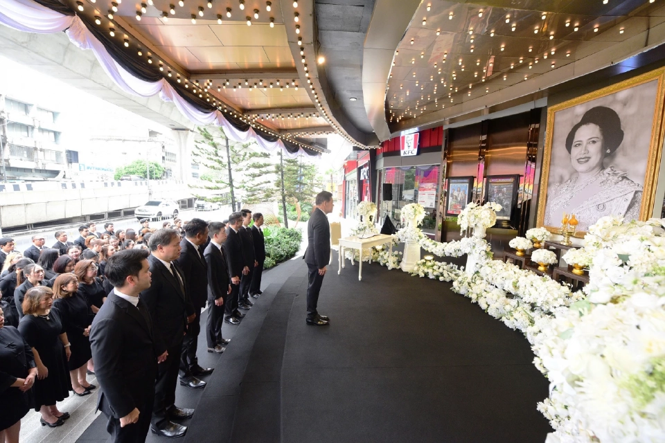 เมเจอร์ ซีนีเพล็กซ์ กรุ้ป ร่วมแสดงความอาลัยถวายแด่ “สมเด็จพระพันปีหลวง”