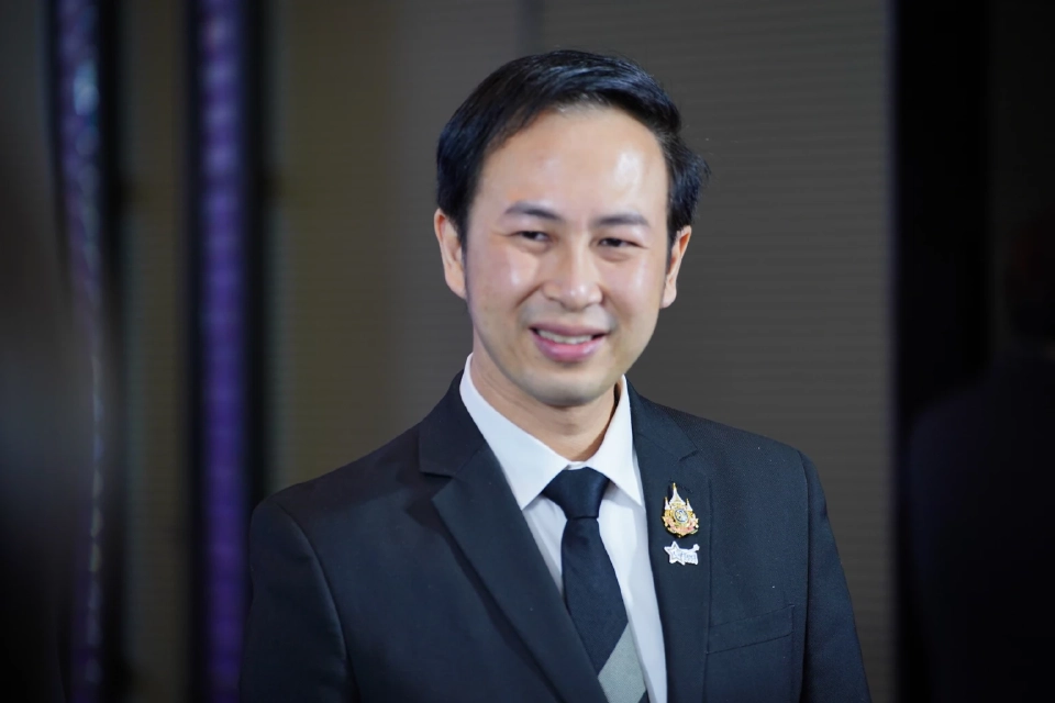 สพฐ.จับมือ Canva มอบสิทธิ์ฟรี 3 ปี แก่ครู-นักเรียน 6 ล้านคน ขับเคลื่อนทักษะดิจิทัล