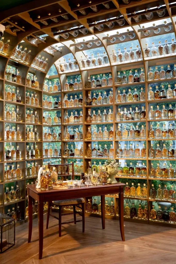 Maison Organika: บ้านแห่งกลิ่นสุดหรูใจกลางกรุงฯ! ค้นพบ Scent DNA เฉพาะคุณ