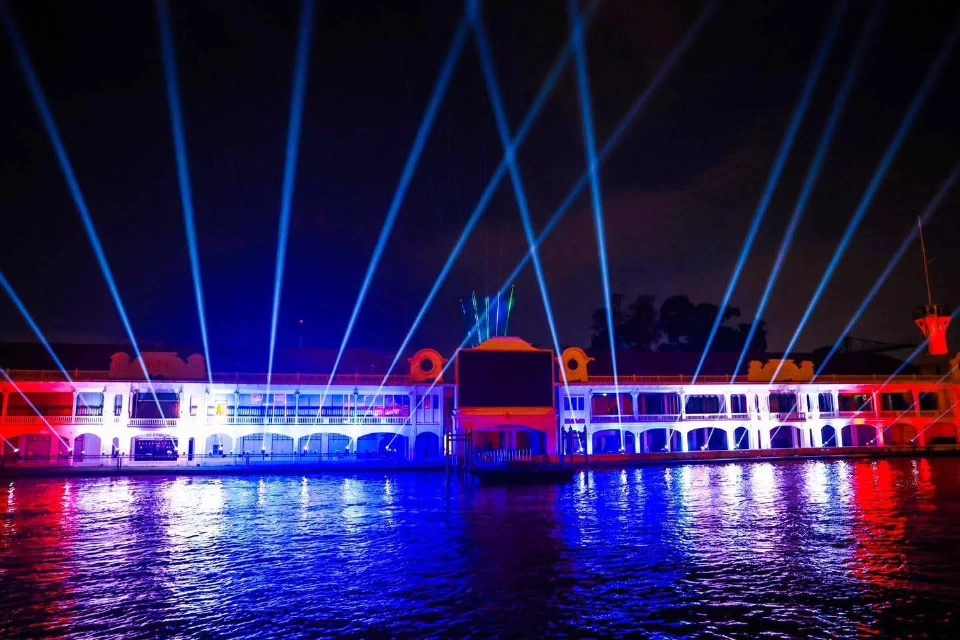 เริ่มแล้ว! วิจิตรเจ้าพระยา 2568 เปิด 15 จุดแสดงแสงสีเสียง โดรนนับพันลำ  9 พ.ย.-23 ธ.ค.นี้