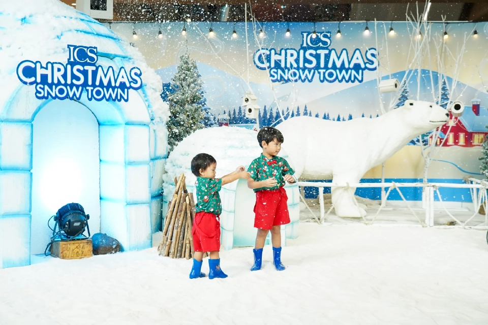 ฉลองคริสต์มาสที่ ICS พาลูกเที่ยวเมืองหิมะ Snow Town วันนี้-28 ธ.ค.