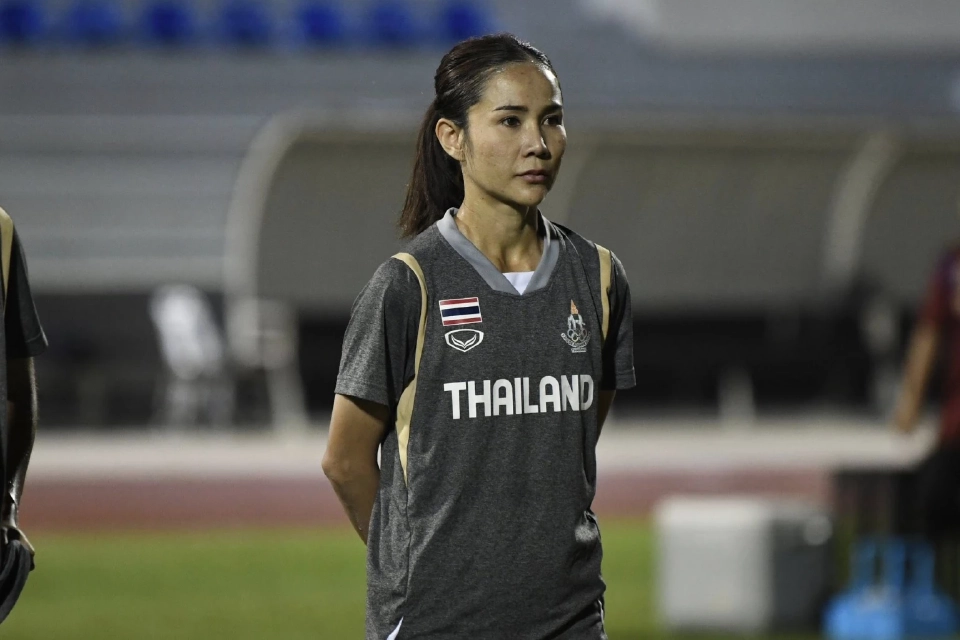 “สุนิสา สร้างไธสง” นักฟุตบอลหญิงทีมชาติไทย 