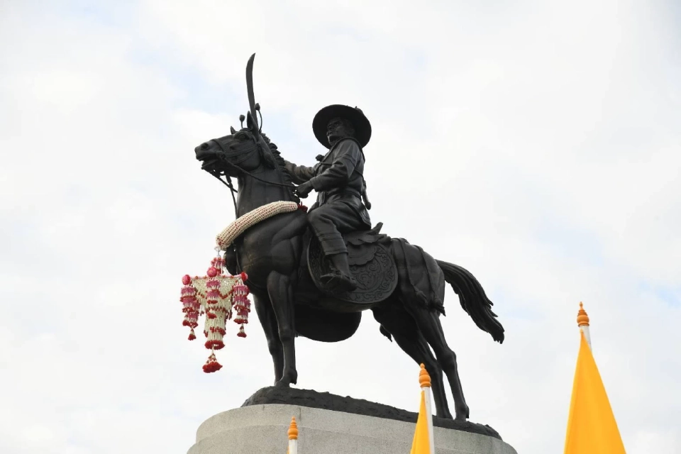 28 ธันวาคม วันคล้ายวันปราบดาภิเษกสมเด็จพระเจ้าตากสินมหาราช