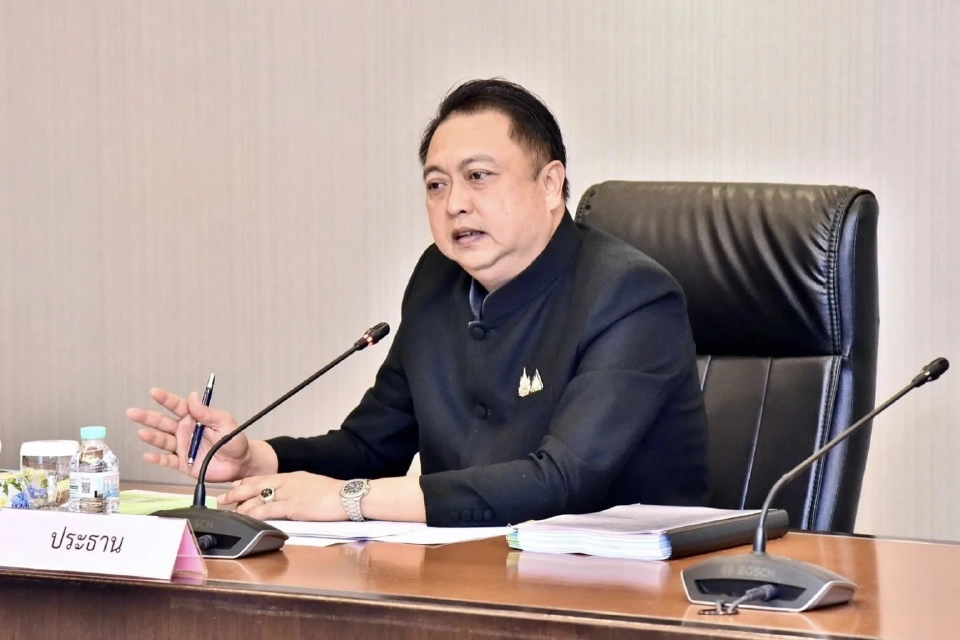 นายสุชาติ ชมกลิ่น รองนายกรัฐมนตรี และรัฐมนตรีว่าการกระทรวงทรัพยากรธรรมชาติและสิ่งแวดล้อม เป็นประธานการประชุมคณะกรรมการสิ่งแวดล้อมแห่งชาติ (กก.วล.) ครั้งที่ 6/2568