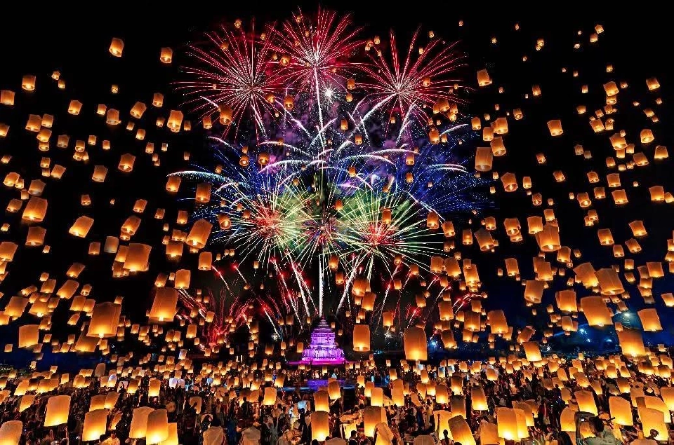 เปิดพิกัดไฮไลท์  ‘เคาท์ดาวน์ 2026’ ทั่วไทย เที่ยวดูพลุไหนดี เทศกาลปีใหม่ 2569