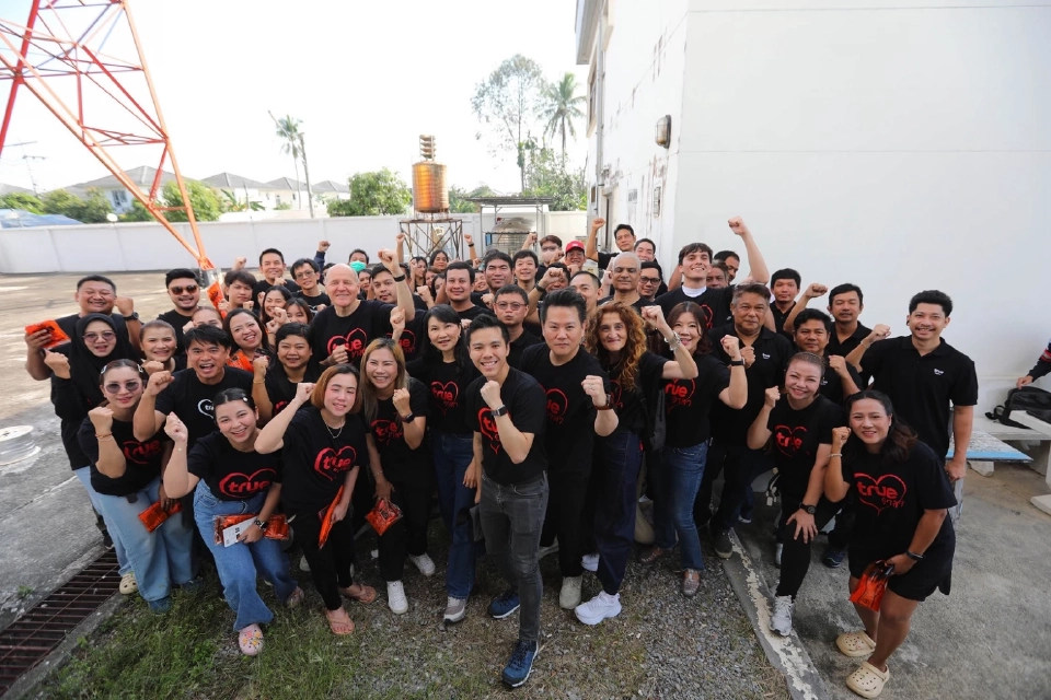 กรุ๊ปซีอีโอทรู ลงพื้นที่น้ำท่วมหาดใหญ่ เร่งฟื้นฟู 18 รร.คอนเน็กซ์อีดี-ชุมชน