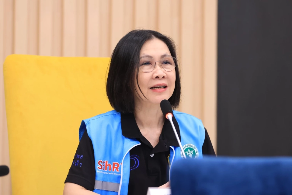 แพทย์หญิงอัมพร เบญจพลพิทักษ์ อธิบดีกรมอนามัย