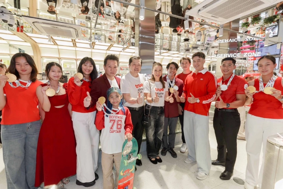 ทรู เผยโฉม “True Alpha Hub” แลนด์มาร์กใหม่ใจกลางสยาม จับกลุ่ม Gen Alpha 