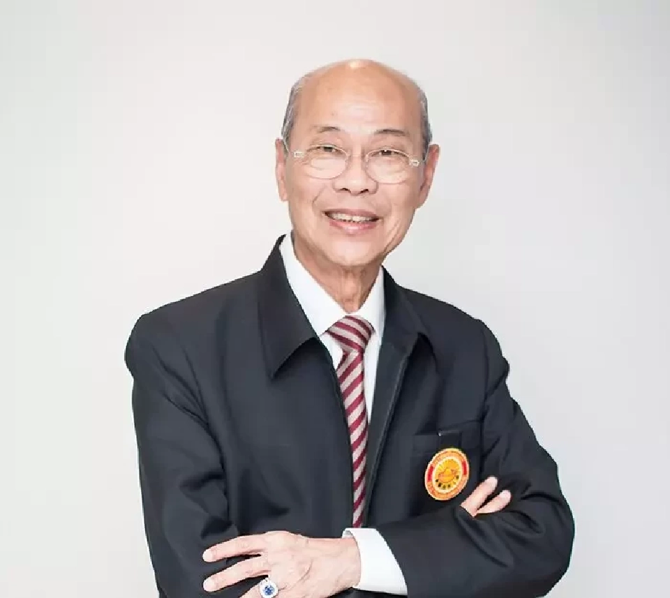 นายจิตติ ตั้งสิทธิ์ภักดี นายกสมาคมค้าทองคำ