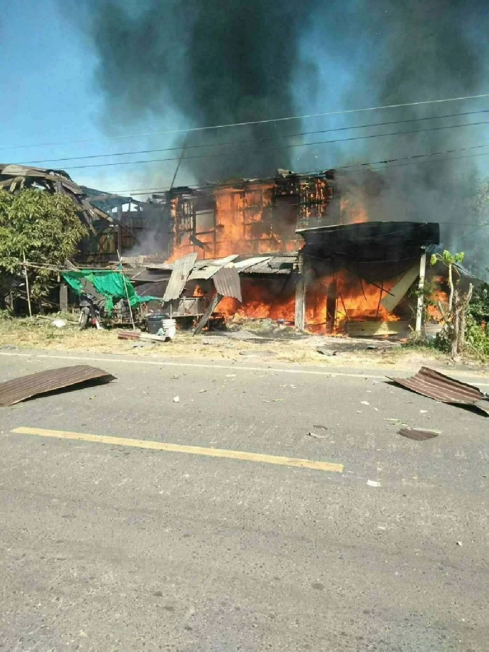 กองทัพบกประณามกัมพูชา ยิงจรวด BM-21 ตกพื้นที่พลเรือนกันทรลักษ์ ศรีสะเกษ เจ็บ 4 ราย