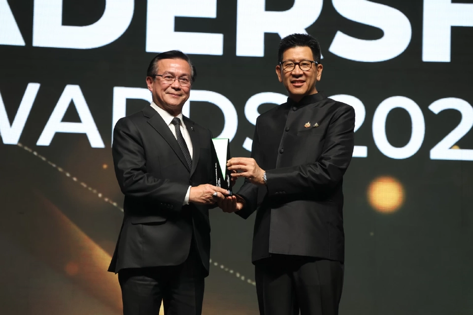 ทิพยประกันภัยฝ่าคลื่นวิกฤต  คว้ารางวัลผู้นำ Resilience