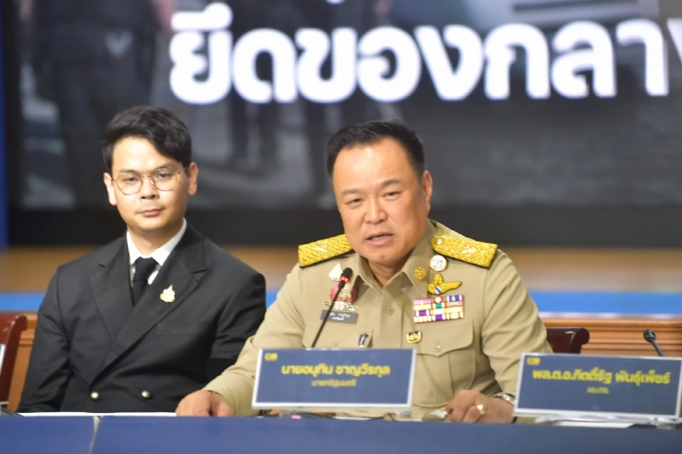 เบื้องหลังจับมือ FBI เจาะเส้นเงิน 'ยิม เลียก-เบน สมิธ-แตงโม' ถอนรากสแกมเมอร์