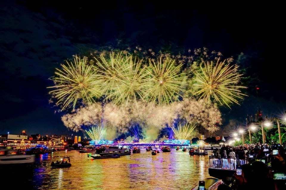 ปิดฉาก! วิจิตรเจ้าพระยา 2025 เงินสะพัด 5,500 ล้าน ลุยจัดต่อ VIJIT CHAO PHRAYA 2026