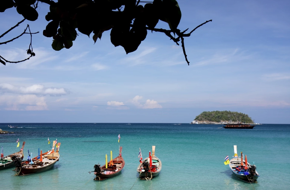 ออนิกซ์ฯ ชวนล่องใต้ปักหมุด 3 ทะเลสวย ภูเก็ต-สมุย-กระบี่ รับซีซันพักผ่อน