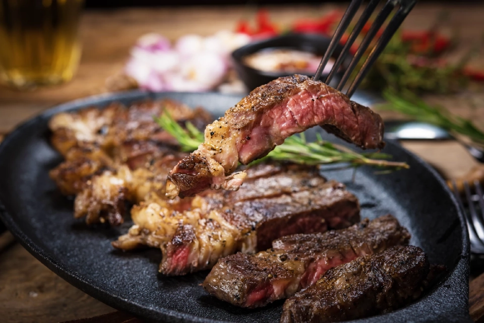 เคาท์ดาวน์ 2026 ไอคอนสยาม จองด่วนร้านดังริมน้ำ ชมพลุรักษ์โลกสุดอลังการ