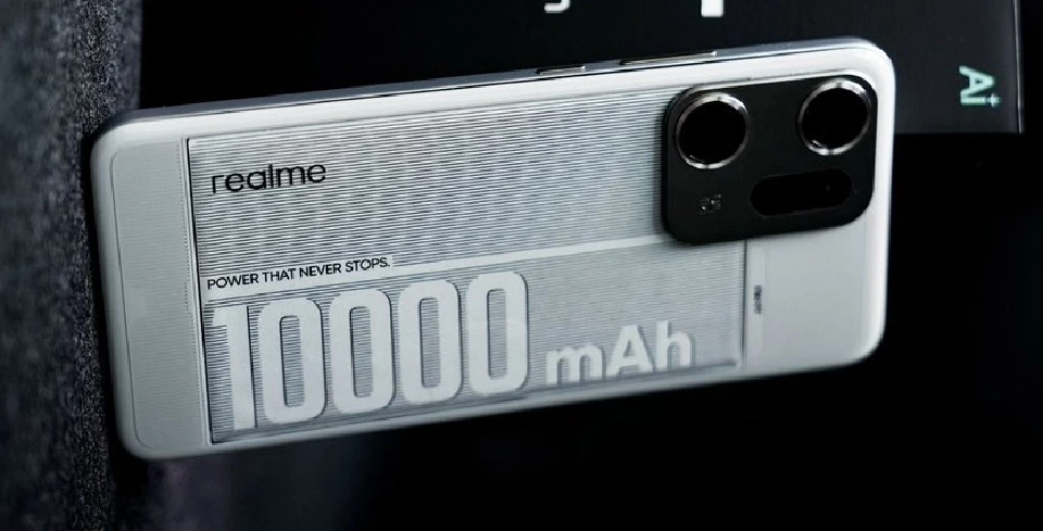 สมาร์ทโฟนปี 69 มาถึงยุคแบตเตอรี่ 10,000 mAh ใช้งาน 4 วันไม่ต้องชาร์จ