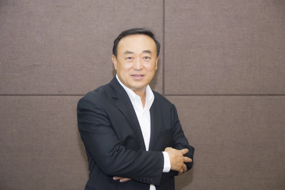 นพ.กฤชรัตน์ หิรัณยศิริ ประธานกรรมการกลุ่มบริษัท เอ็มทีเอส โกลด์ แม่ทองสุก จำกัด(MTS Gold)