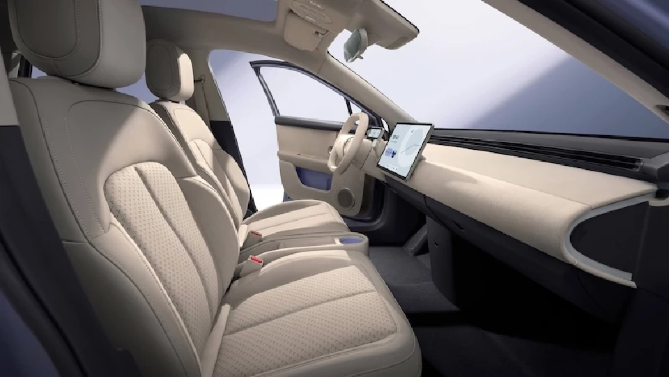 รถจีนแบรนด์ใหม่ กลุ่มธนบุรี จับมือ นีโอ นำเข้า firefly เปิดตลาดในไทย