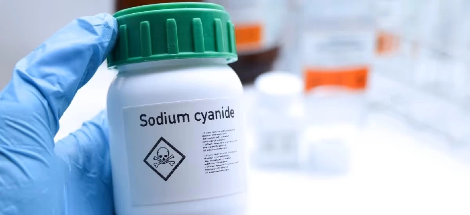 รู้จัก “ไซยาไนด์” สารเคมีที่มีพิษร้ายแรง พร้อมวิธีปฐมพยาบาล