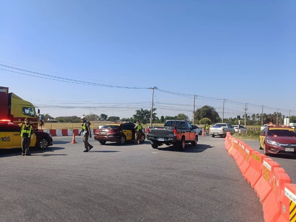 ปีใหม่รถแน่น! รอง ผบ.ตร.สั่งคุมจราจรเข้ม เร่งระบายรถทั่วประเทศ