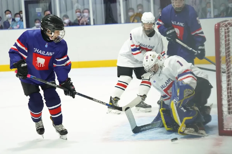 พระราชินี พระปรีชาสามารถด้านกีฬา สร้างแรงบันดาลใจคนไทยใส่ใจสุขภาพ