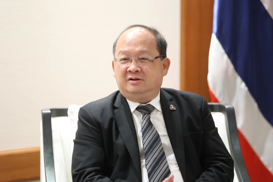 เกรียงไกร เธียรนุกุล ประธานสภาอุตสาหกรรมแห่งประเทศไทย 