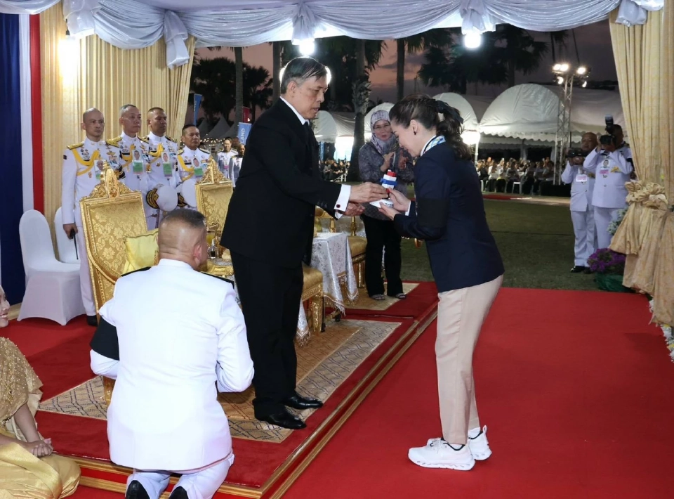 ในหลวง พระราชทานเหรียญรางวัล การแข่งขันกีฬาเรือใบ SSL47 พระราชินี ทรงรับเหรียญทองประวัติศาสตร์ ซีเกมส์ ครั้งที่ 33