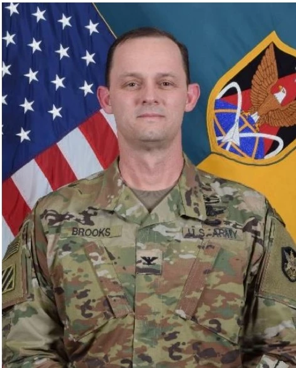 ฮุน มาเนต กับเครือข่ายเวสต์พอยต์ 1999 อำนาจหลังฉากสหรัฐฯ