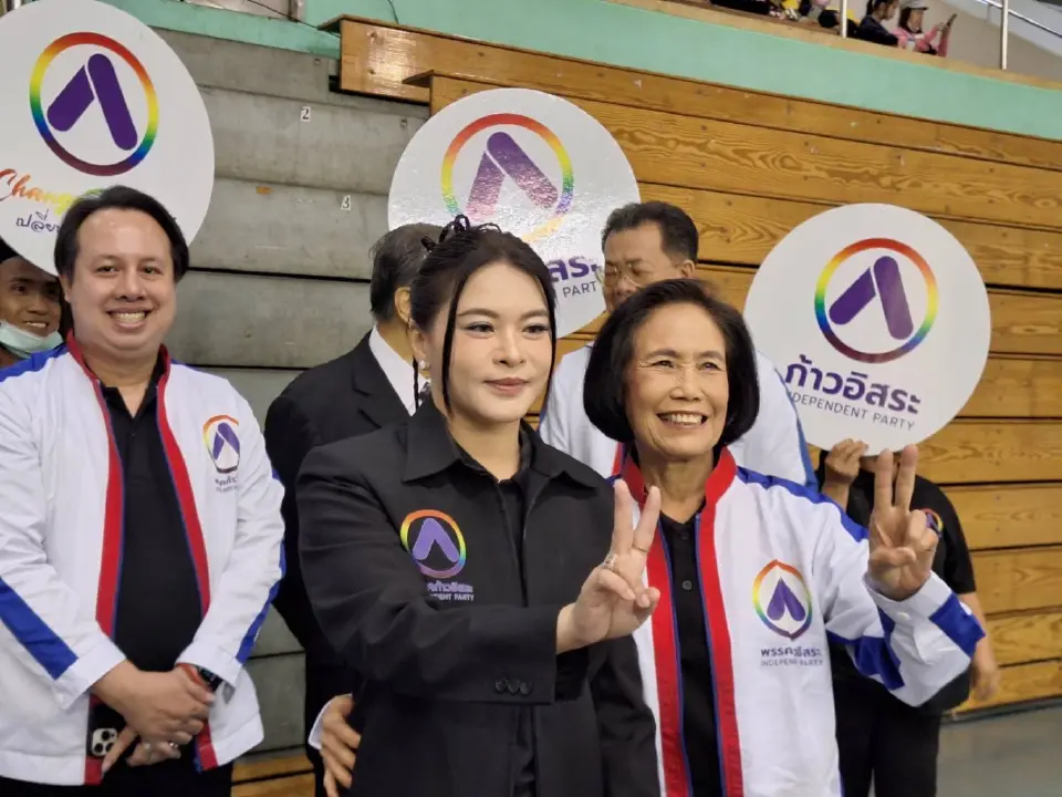​'มาดามหยก' นำก้าวอิสระ ชิง สส. ศึกเลือกตั้งเชียงใหม่ ชูนโยบายจิตอาสาเปลี่ยนเมือง