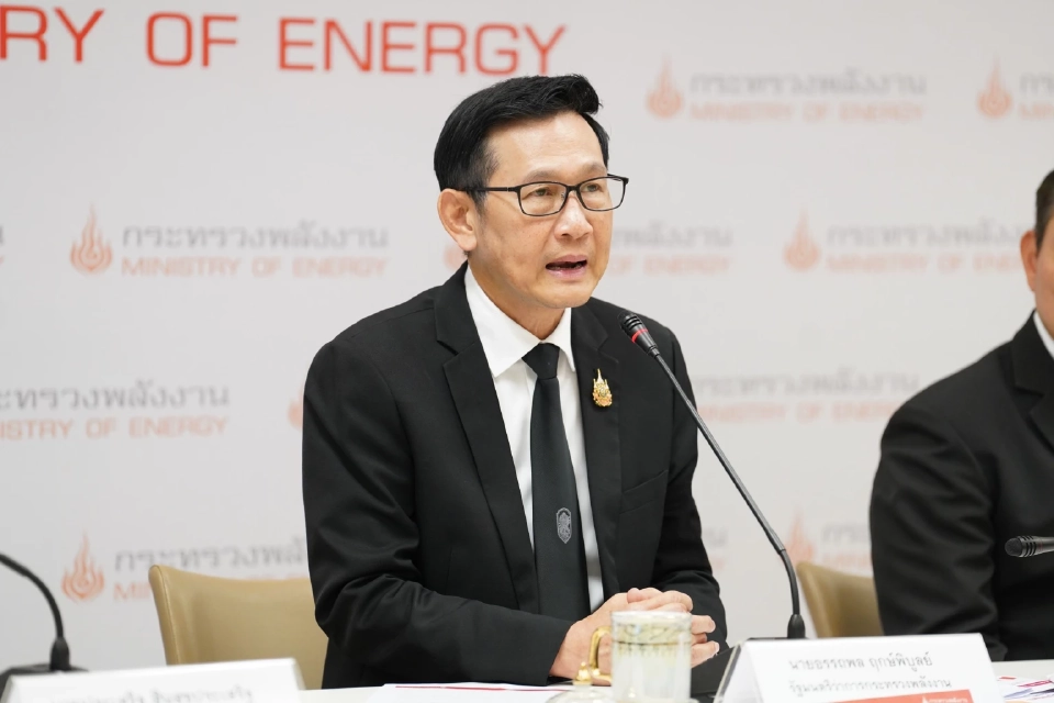 ‘พลังงาน’ คาดปั๊มน้ำมัน 9 จังหวัดใต้น้ำท่วมเปิด 100% ใน 1-2 สัปดาห์