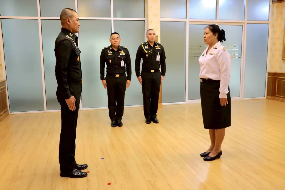 เหตุปะทะชายแดนไทย-กัมพูชาล่าสุด มณฑลทหารบกที่ 21 บรรจุมารดาทหารกล้า &quot;พลทหาร ญาณพัฒน์  โคตรสาขา&quot;เข้ารับราชการทดแทน 