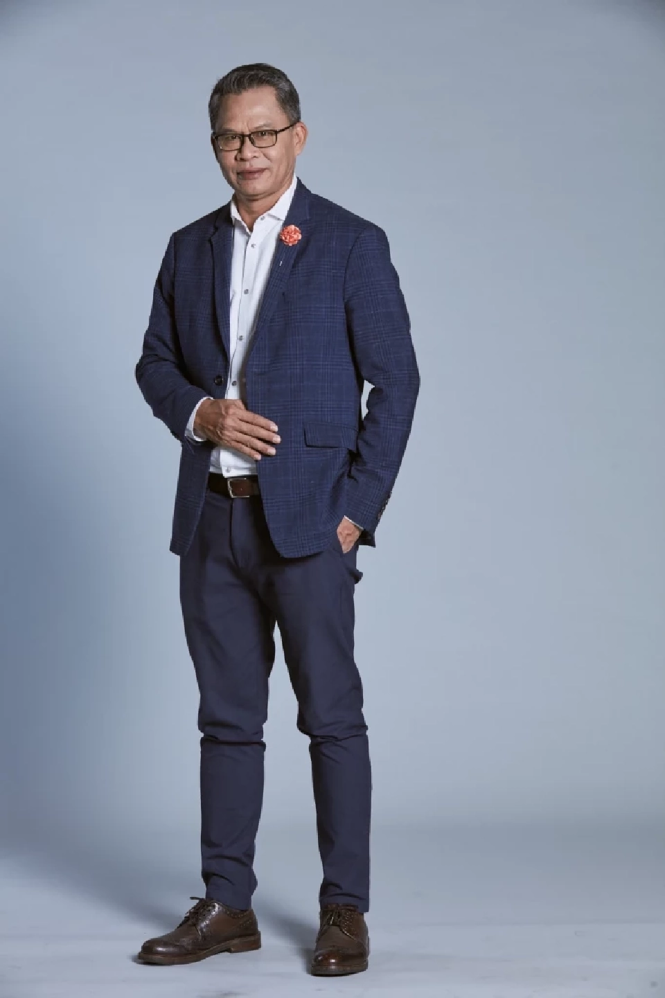 ‘บากบั่น บุญเลิศ’ รองประธานฯเครือเนชั่นคว้ารางวัลพ่อดีเด่นแห่งชาติปี 68