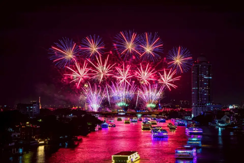 ปิดฉาก! วิจิตรเจ้าพระยา 2025 เงินสะพัด 5,500 ล้าน ลุยจัดต่อ VIJIT CHAO PHRAYA 2026