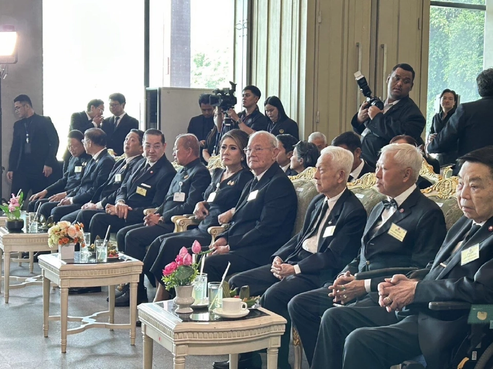 “ดร.สุรเกียรติ์”เปิด 6 รหัสคุณธรรม เดินตามรอยพ่อของแผ่นดิน