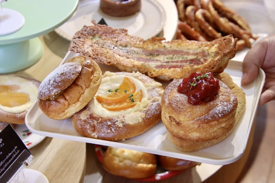 สายหวานคุมน้ำตาล ขนมปังคลีน MONNAIE Soft Baked เปิดแล้ว ใกล้ BTS เสนานิคม