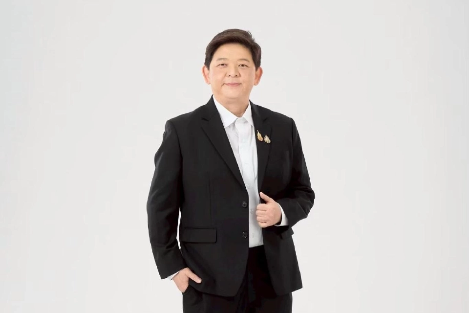 ดร.นันทวัน วงศ์ขจรกิตติ ผู้จัดการกองทุนเงินให้กู้ยืมเพื่อการศึกษา (กยศ.)