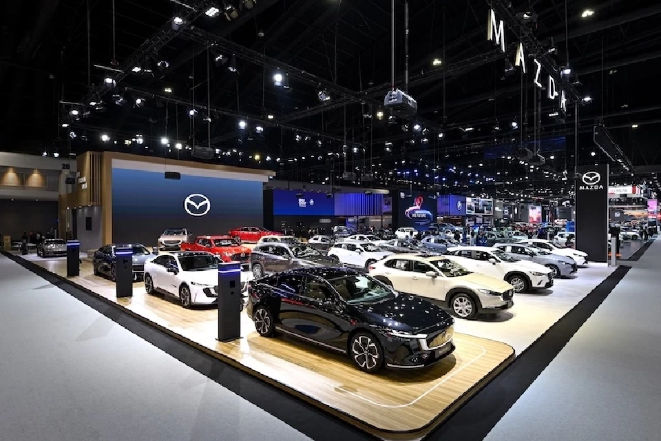 MAZDA6e ยอดพรีบุกกิ้งทะลุ 3,000 คัน จัดโรดโชว์ทั่วประเทศ ส่งมอบไตรมาส 3 ปี 2569