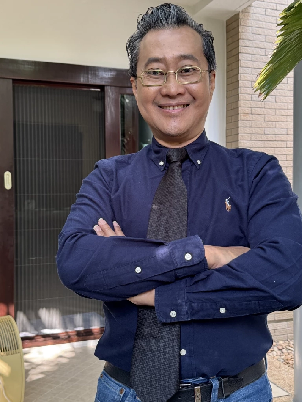 รองศาสตราจารย์ ดร.อัทธ์ พิศาลวานิช ผู้เชี่ยวชาญเศรษฐกิจระหว่างประเทศและอาเซียน