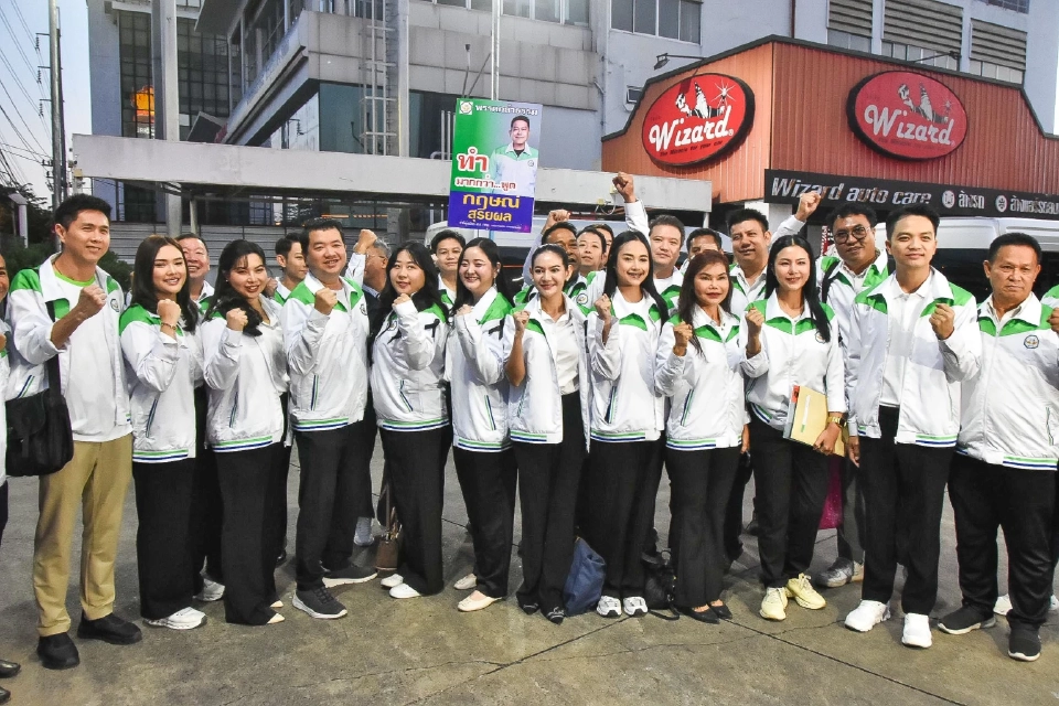 “อนุดิษฐ์” นำทัพกล้าธรรมลุย กทม. ครบ 33 เขต  ตั้งเป้าคว้า 100 สส. ทั่วประเทศ