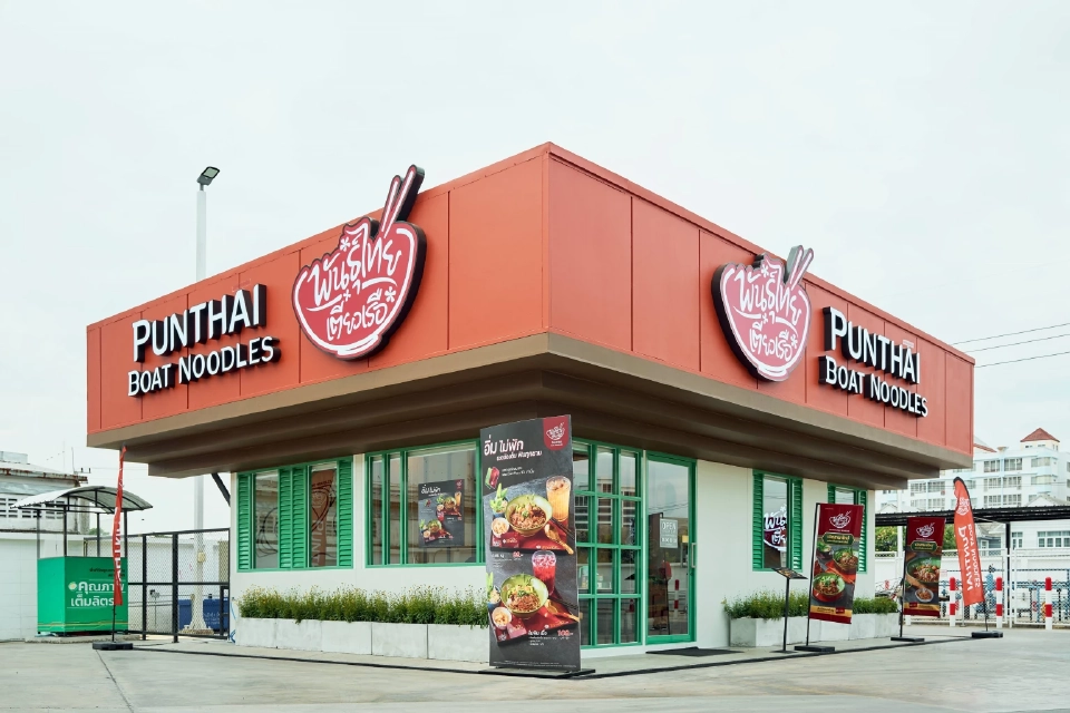 ชิงตลาดสตรีทฟู้ดแสนล้าน ‘พันธุ์ไทย’ ซุ่มแตกไลน์ร้านก๋วยเตี๋ยวเรือ