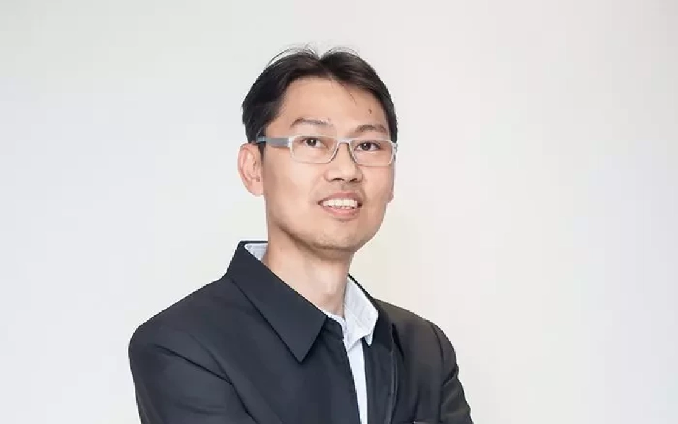 นายวรชัย ตั้งสิทธิภักดี  รองเลขาธิการสมาคมค้าทองคำ 