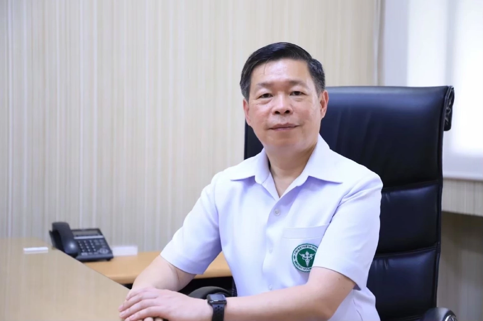 นายแพทย์มณเฑียร คณาสวัสดิ์ อธิบดีกรมควบคุมโรค 