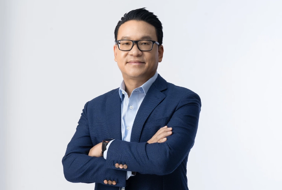 สกลธี ภัททิยกุล รองหัวหน้าพรรคประชาธิปัตย์