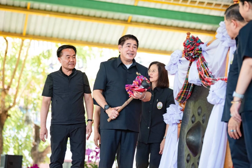 'ธรรมนัส-ยศสิงห์' ลุยนครปฐม ผนึกเกษตรฯ-อุตฯ ช่วยชาวนา ห้ามข้าราชการเกียร์ว่างช่วงเลือกตั้ง