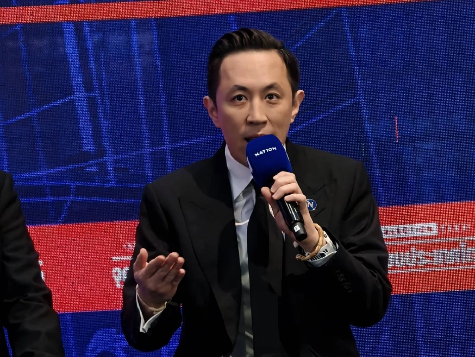 นายฉาย บุนนาค ประธานกรรมการบริหาร และประธานเจ้าหน้าที่บริหาร เนชั่น กรุ๊ป